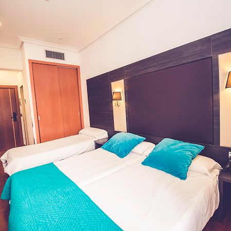 Hostal Sol Los Angeles Madrid Eksteriør billede