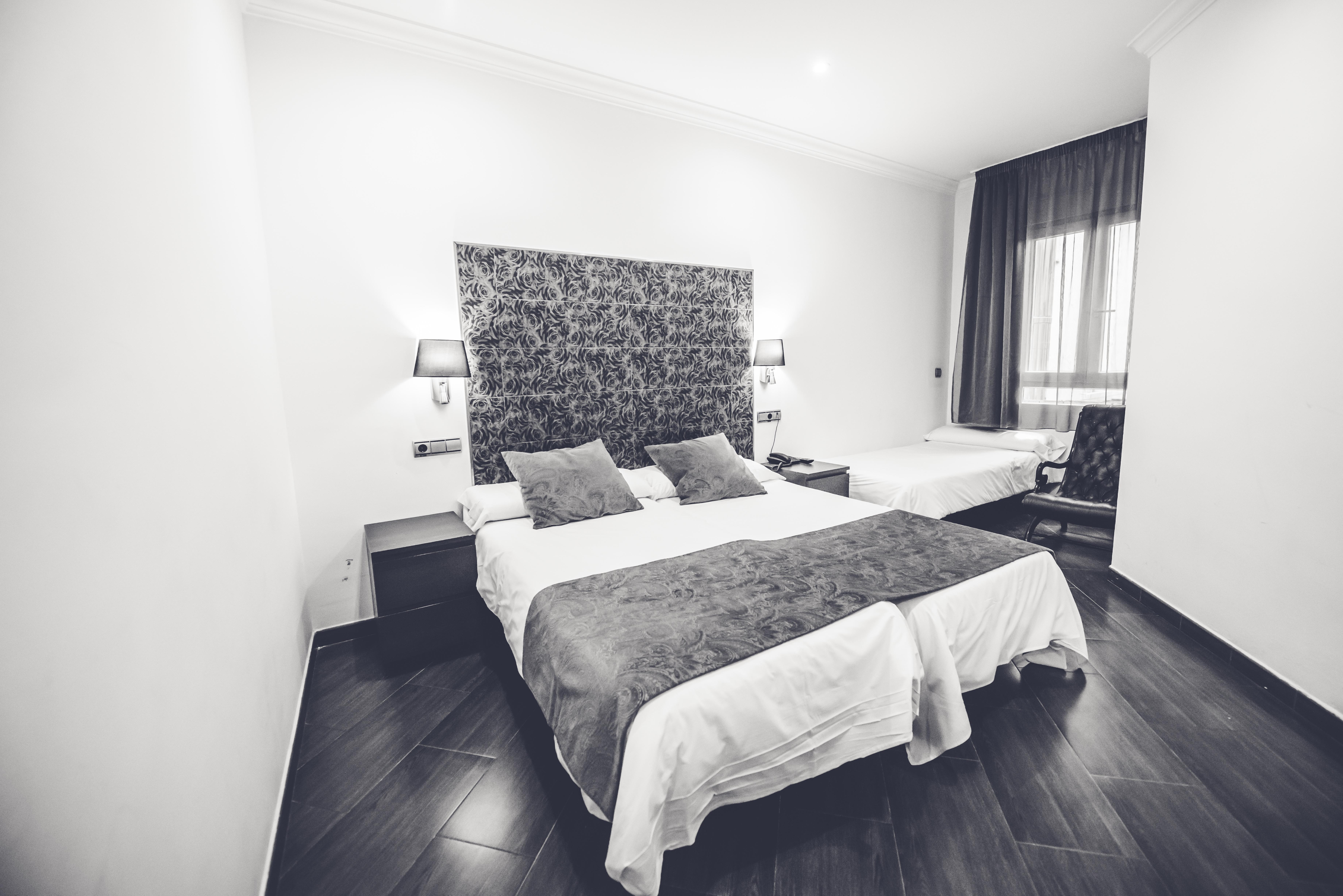 Hostal Sol Los Angeles Madrid Eksteriør billede