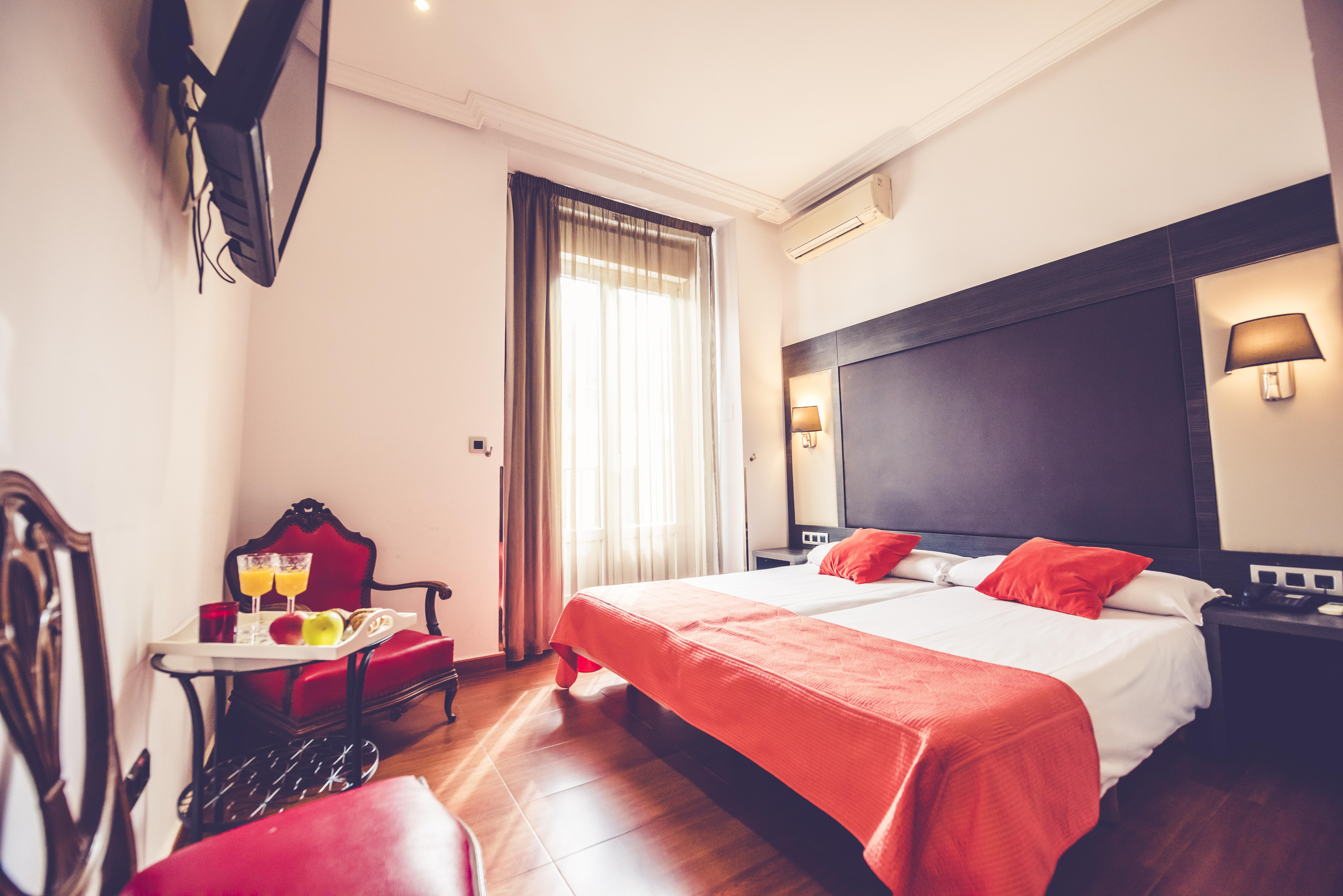 Hostal Sol Los Angeles Madrid Eksteriør billede